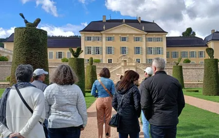 Beaujolais wine and Perouges village full day shared tour