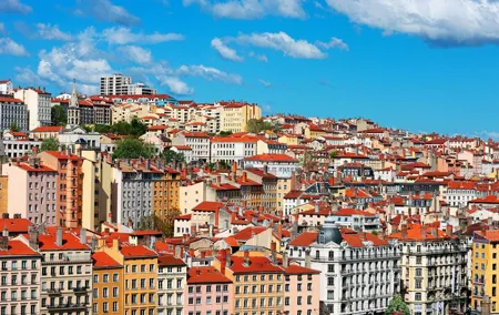 Explore Lyon in 60 minutes with a Local