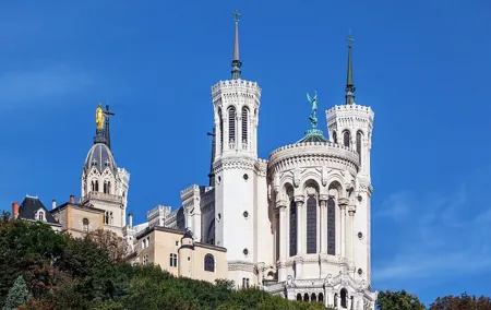 Historic Lyon: Exclusive Private Tour with a Local