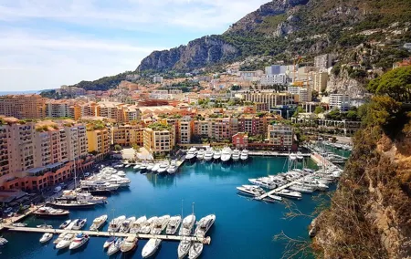 Private Transfer From Lyon To Monaco With a 2 Hour Stop in Nice
