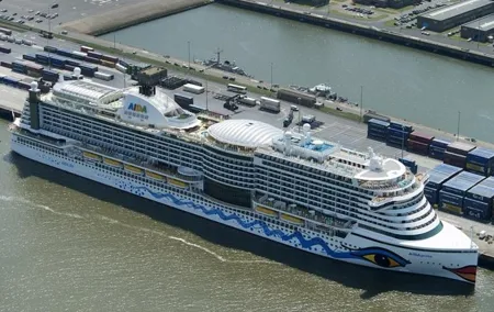 Private Transfer from Antwerp to Bruges or ZeeBrugge By Luxury car
