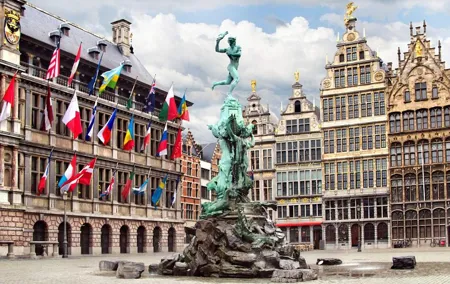 Private Departure Transfer from Antwerp to Brussels By luxury car