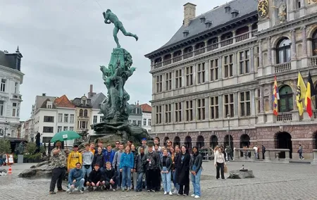 Historical Walking Tour in Antwerp Old City