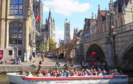 40-Minute Guided boat trip in medieval Ghent