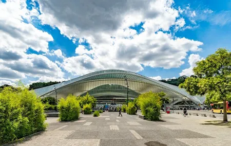 Liège to Aachen to Maastricht Border Crossing Tour