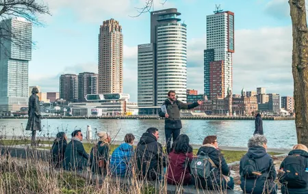 Rotterdam 3hr local walk: Hilights, Gems, Architecture & WWII
