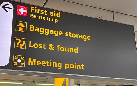Private transfer Schiphol (AMS) to or from Rotterdam