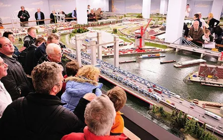 Skip the Line: Entrance Ticket to Miniworld Rotterdam