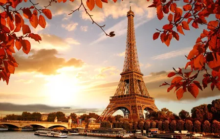 Private transfer from Rotterdam to Paris, 2h Sightseeing Stop