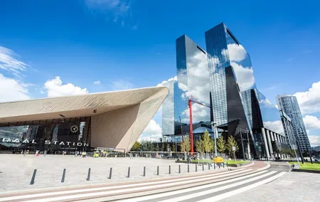 Rotterdam’s Architectural Marvels Guided Walking Tour