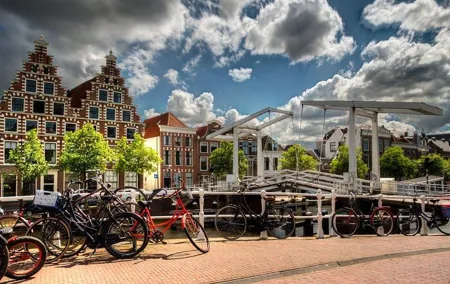 Haarlem Old Town Private Walking Tour