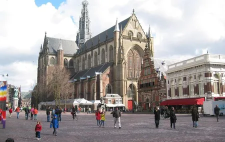 90 minutes Self-Guided Walking tour with puzzles in Haarlem
