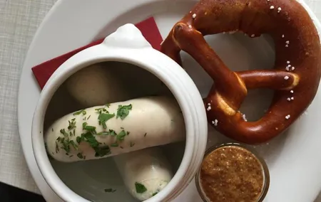 Munich Viktualienmarkt and Beyond Small-Group Food Tasting Tour
