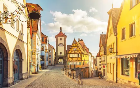 Private Day Trip Munich to Harburg, Dinkelsbuhl & Rothenburg