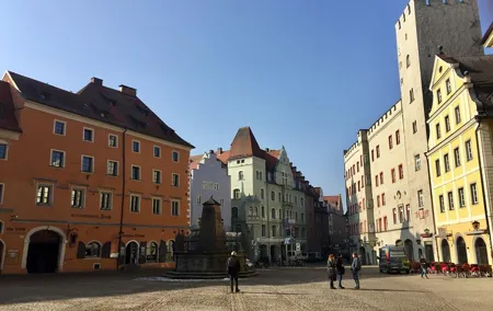 Regensburg Private Guided Day Tour from Munich by Rail