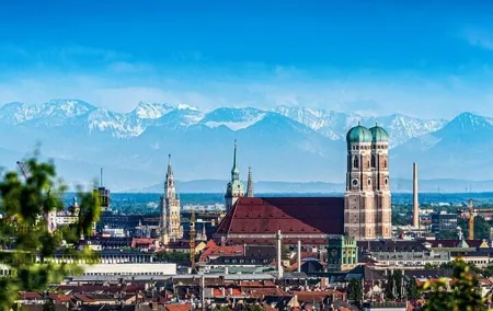 Munich Highlights Walking tour with a guide