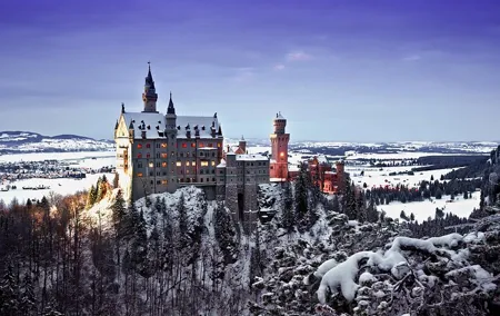 Neuschwanstein, Linderhof Group or Private Tour from Munich