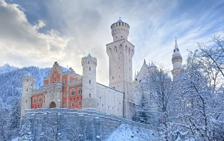 Legendary Experience of Neuschwanstein Castle