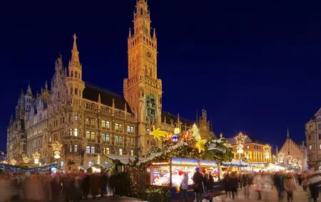 Munich:Christmas Market Hopping with Sightseeing Tour