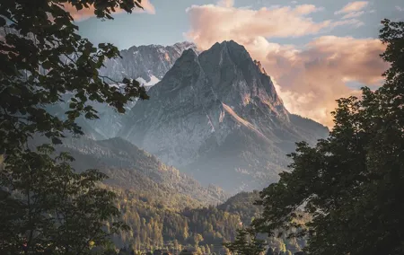 Exclusive private Vantour to Germany's Highest Mountain Zugspitze