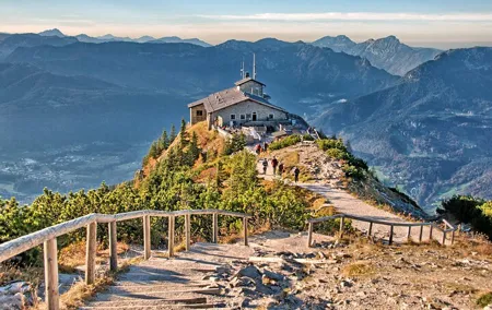Private Day Trip From Munich To Eagle's Nest And Salzburg