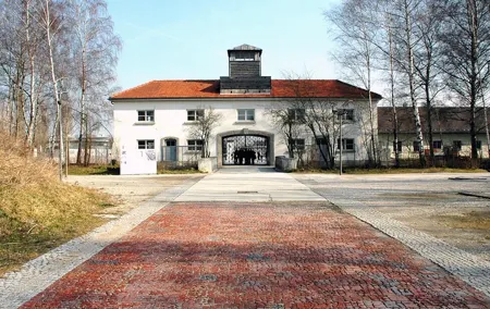 Private tour to Dachau Concentration Camp from Munich with driver/guide