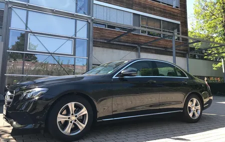 Private Transfer from Munich to Prague