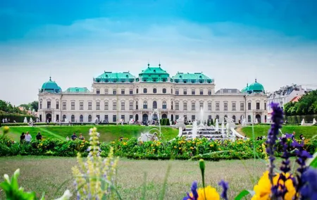 Private Transfer from Munich to Vienna, Hotel-to-hotel, English-speaking driver
