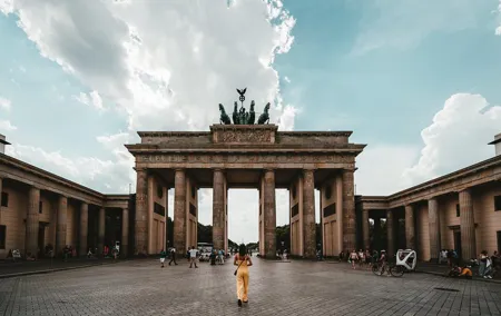 Private Transfer from Munich to Berlin with 2 hours of Sightseeing