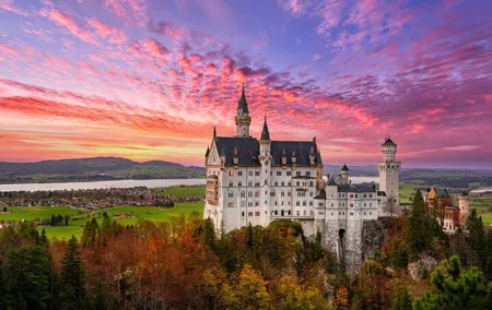 Private day trip from Munich to Neuschwanstein, tickets included