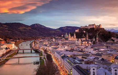 Private Scenic Transfer from Munich to Salzburg - 5h Sightseeing