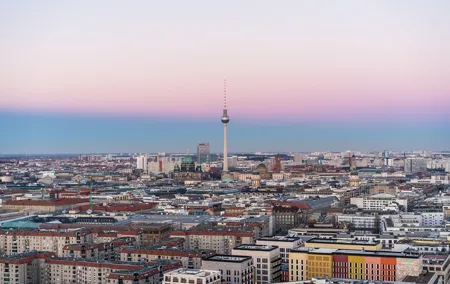 From Munich Airport to Berlin - Private Transfer - punctual & friendly Driver