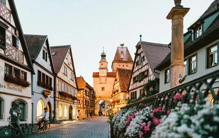 Private Rothenburg and Harburg Tour from Munich