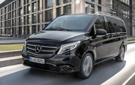 Private Transfer: Stuttgart to Stuttgart Airport STR by MB Van