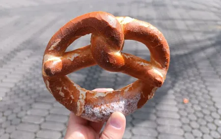 Nuremberg Food Tour with Full Meal & Drinks by Do Eat Better