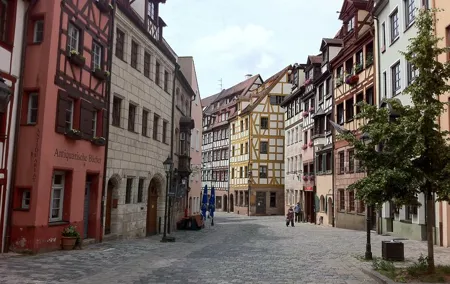 Private Nuremberg Harbor Transfer from Nuremberg City Center