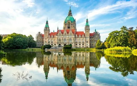 From Hamburg to Hannover - Private One-Day Trip by Car