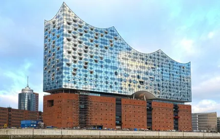Historic Free Tour of Hamburg Old Warehouse District