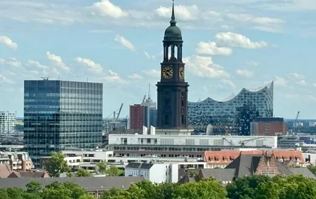 Insider Tour of Hamburg's Schanzenviertel