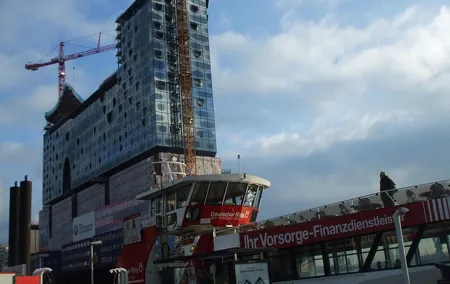 Hamburg-Radtour geführte Thementouren in Hamburg, Stadtrundgänge, Busmoderation