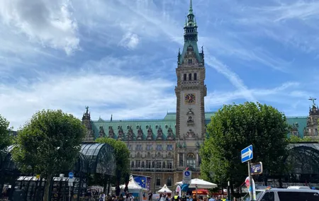 Private Hamburg City Self-Guided Walking Tour with Escape Game