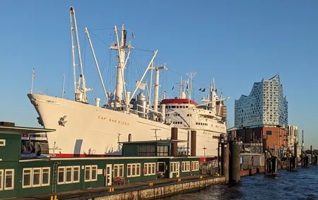 Hamburg Essential Guided Tour DE Hamburg in French