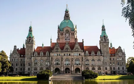 Private Transfer From Hamburg to Hannover, English Speaking Driver