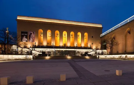 Entry Ticket To Gothenburg Museum of art with pickup