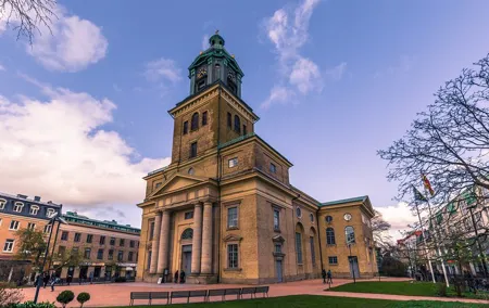 Gothenburg Cathedral and City Highlights – Private Walking Tour