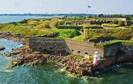 Helsinki and Suomenlinna Sightseeing Tour