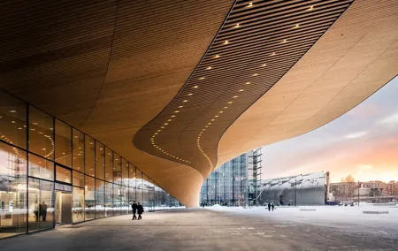 Helsinki architecture tour with a city planner
