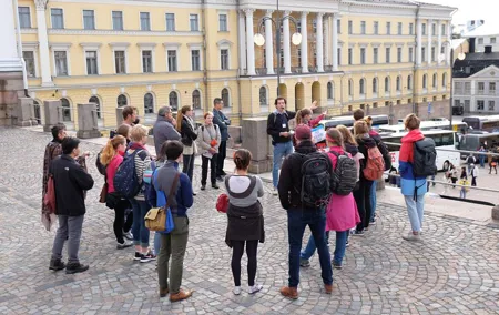 Tip-based Tour of Helsinki - RED UMBRELLA - 2025