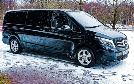 Private VIP Return Transfer From Helsinki Airport to Helsinki