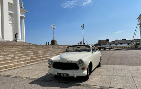 Private Customizable Sightseeing Tour in Helsinki